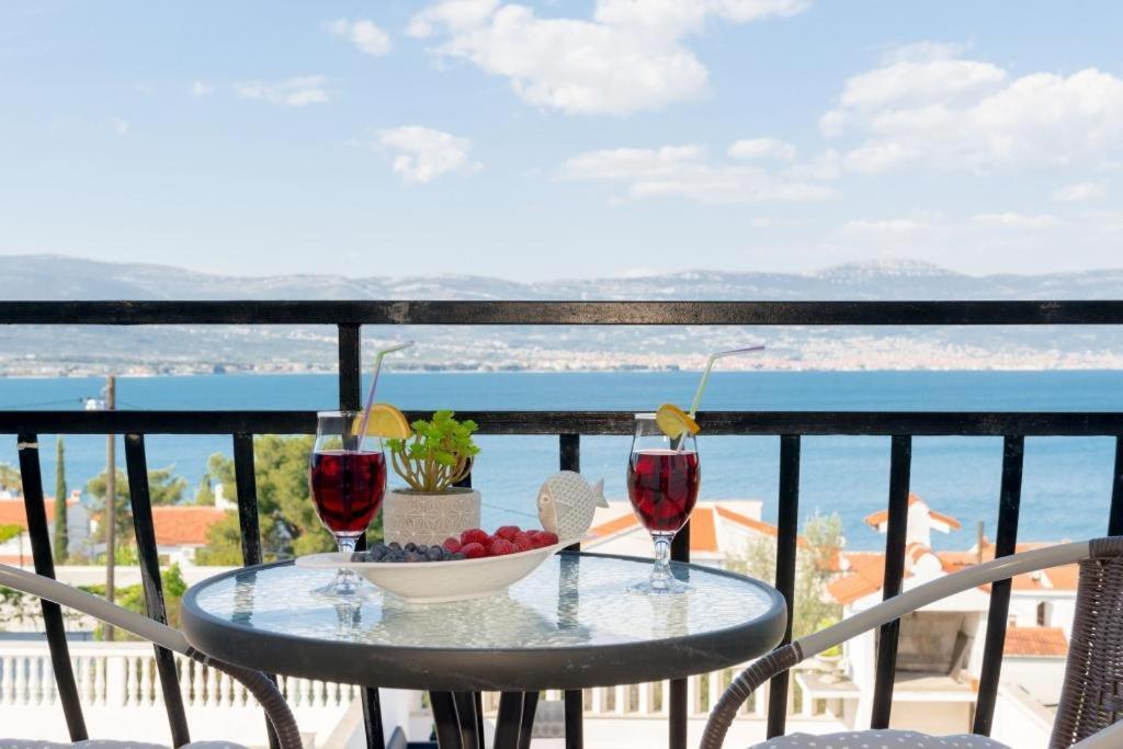 Ferienwohnung In Arbanija Mit Meerblick, Balkon, Klimaanlage, W-Lan 5137-1 Trogir Exterior photo